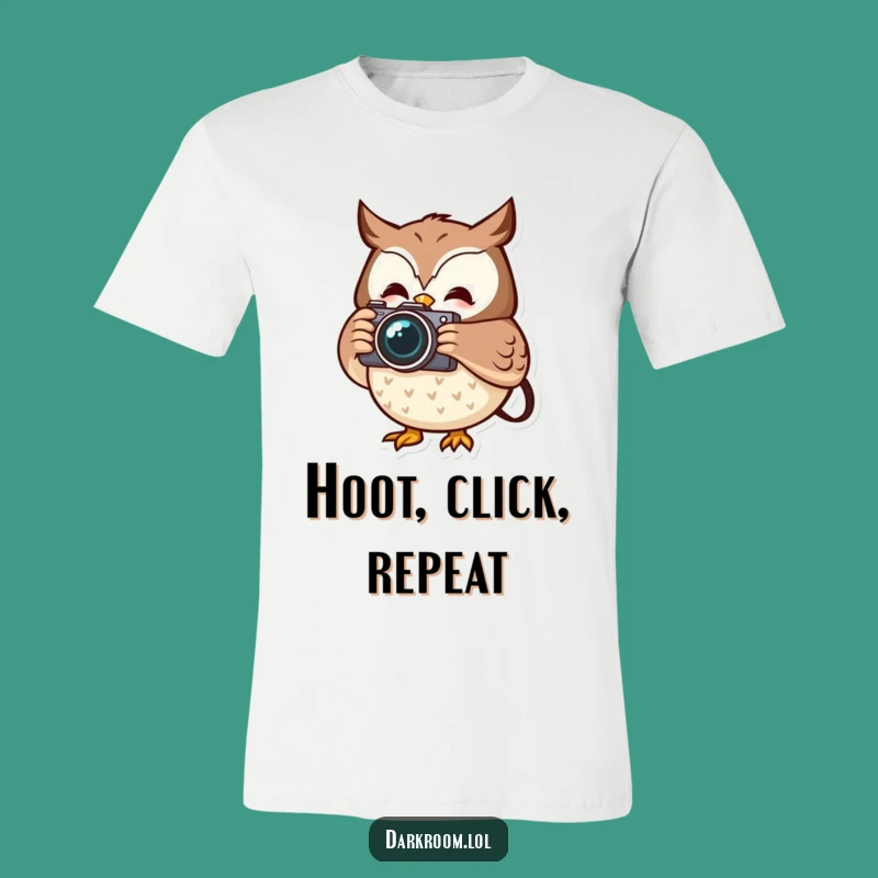 Funny Owl Photographer T-Shirt: Cheerful Camera Moment Tee